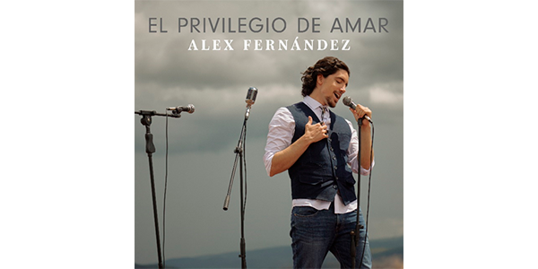 Lee más sobre el artículo ALEX FERNÁNDEZ reinventa las reglas del mariachi con su versión del clásico romántico “EL PRIVILEGIO DE AMAR”